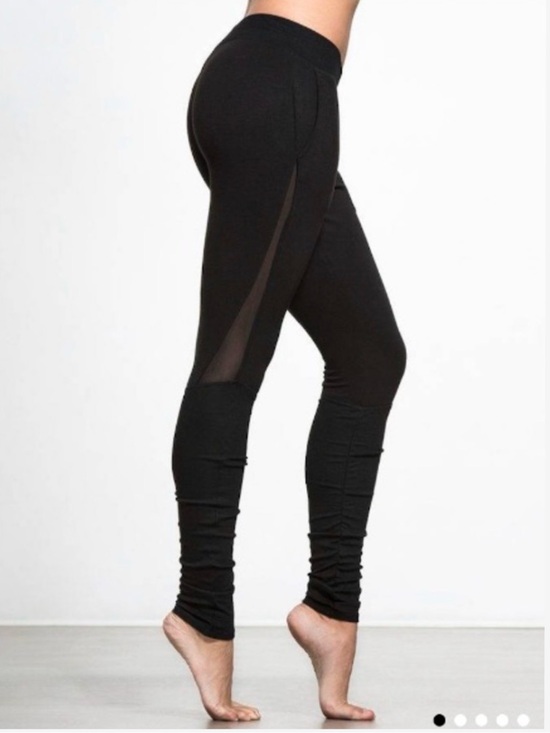 ALO Yoga Pants - Alo Yoga Women’s Yan Sweat Pant In Charcoal Gray